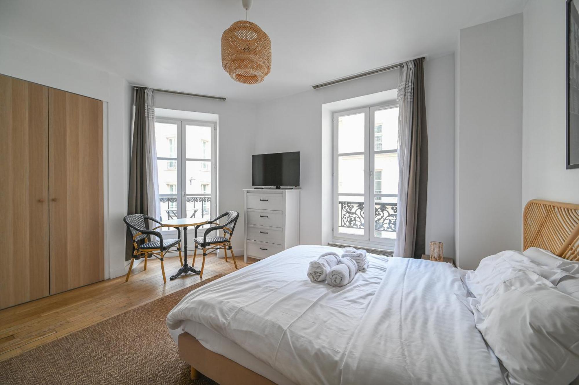 Opera 2 Apartment *